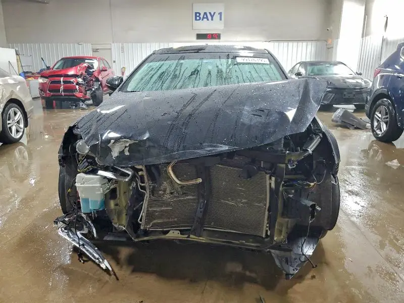2015 KIA CADENZA PREMIUM  