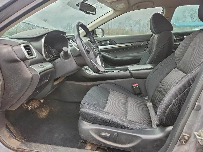 2019 NISSAN MAXIMA S  