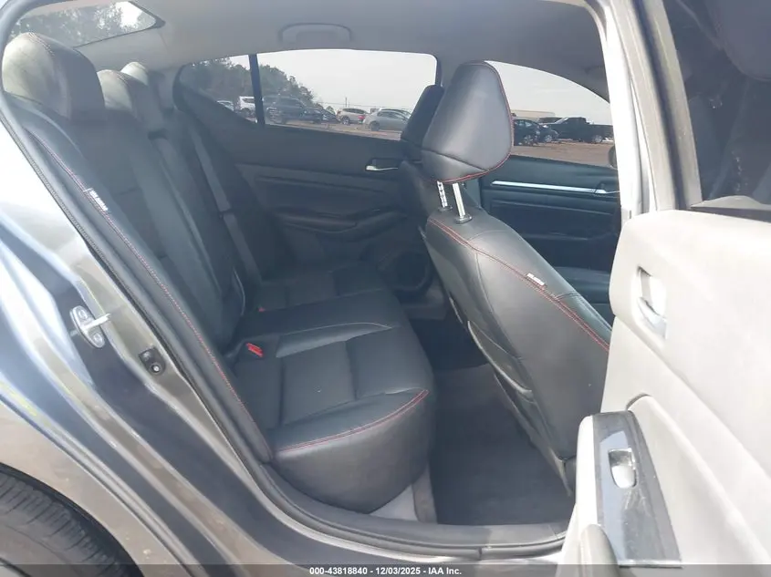 2023 NISSAN ALTIMA SR FWD