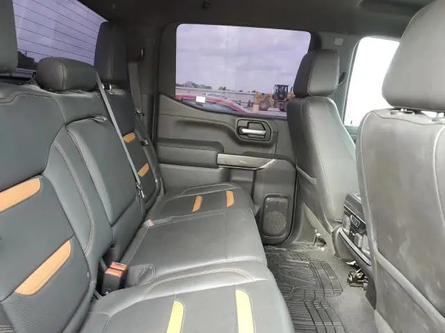2021 GMC SIERRA K1500 AT4