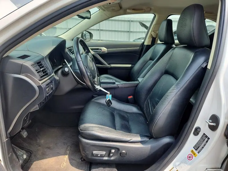 2016 LEXUS CT 200  