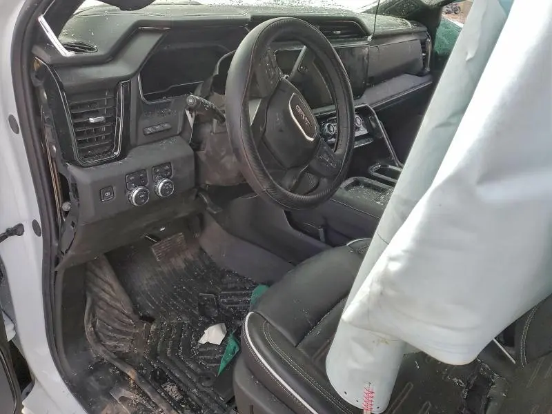 2025 GMC SIERRA K2500 AT4X  