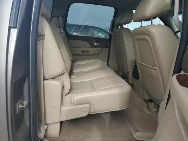 2013 CHEVROLET SILVERADO K2500 HEAVY DUTY LTZ  