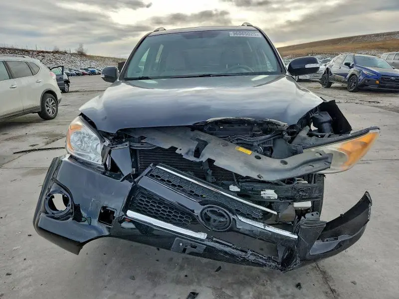 2012 TOYOTA RAV4 LIMITED  