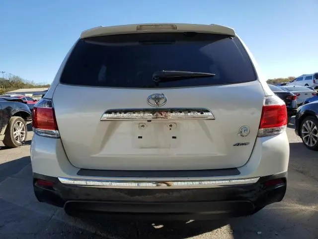 2013 TOYOTA HIGHLANDER LIMITED  
