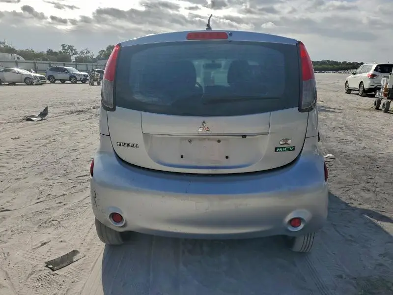 2016 MITSUBISHI I MIEV ES  
