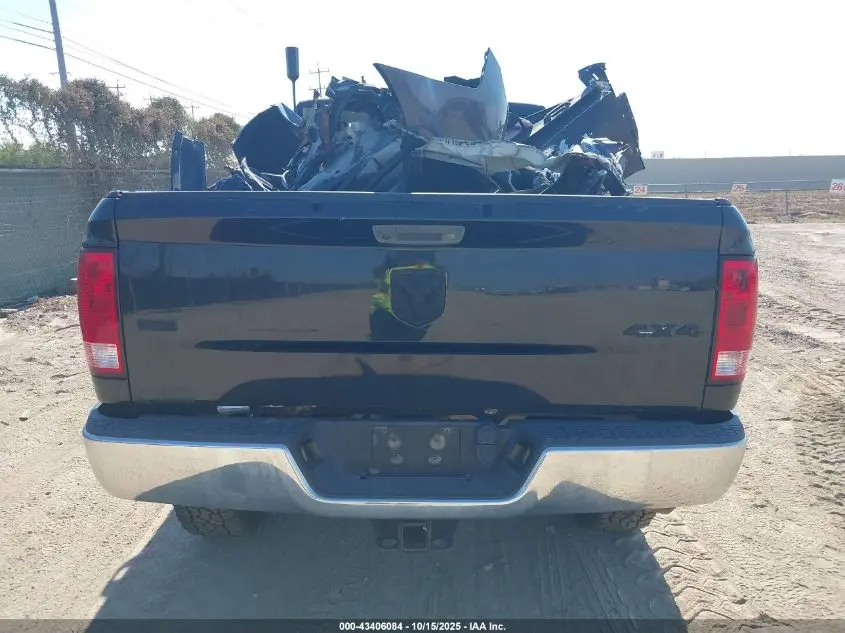 2018 RAM 2500 SLT  4X4 6'4 BOX