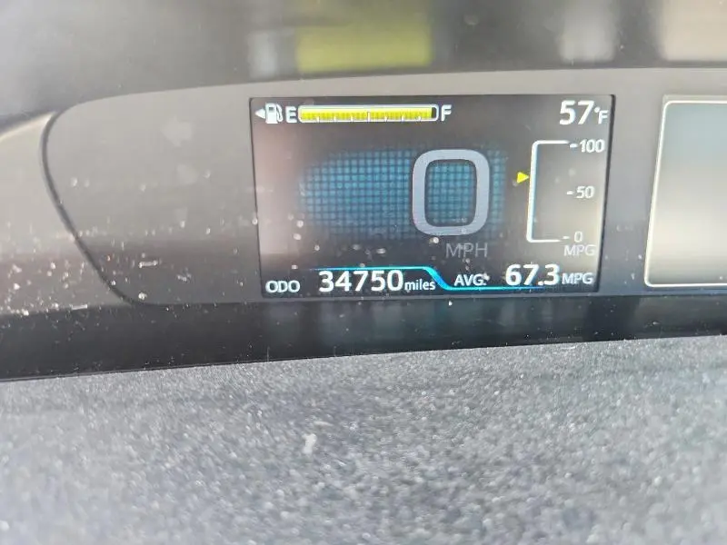 2018 TOYOTA PRIUS THREE  