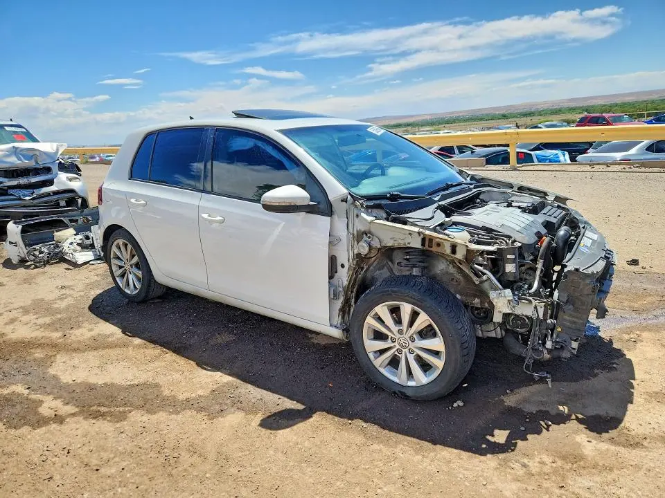 2013 VOLKSWAGEN GOLF   