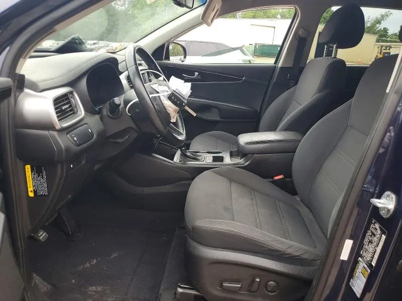 2016 KIA SORENTO LX  