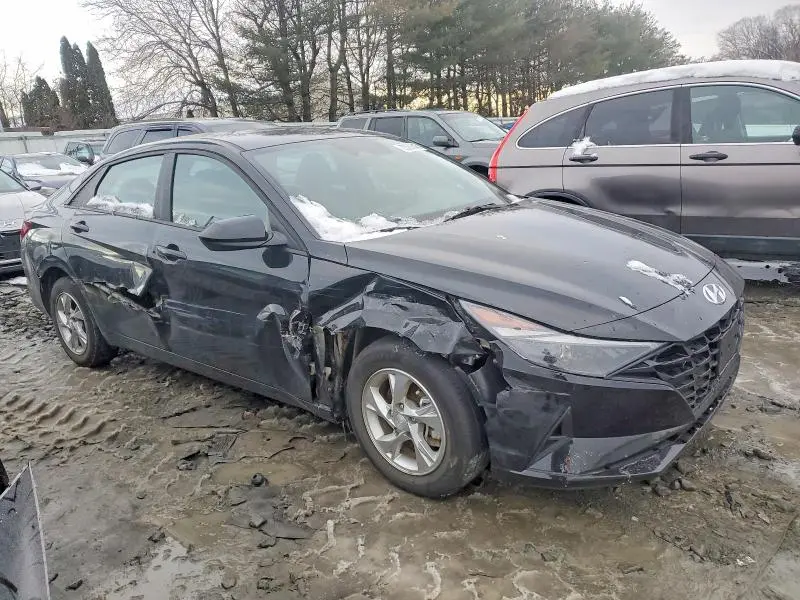 2023 HYUNDAI ELANTRA SE  