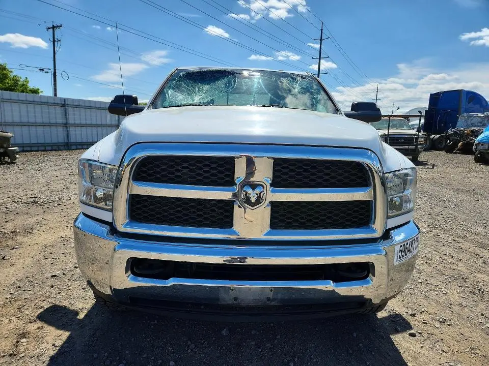 2014 RAM 3500 SLT  
