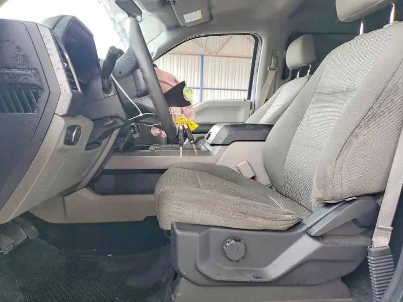 2015 FORD F150 SUPERCREW  