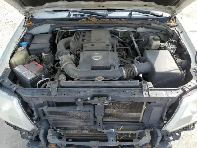 2014 NISSAN FRONTIER SV  