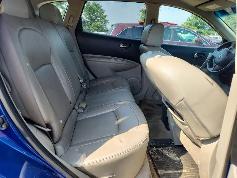 2011 NISSAN ROGUE S  
