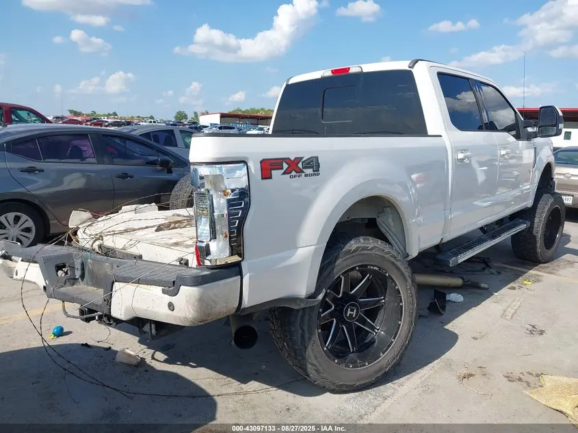 2017 FORD F-250 LARIAT