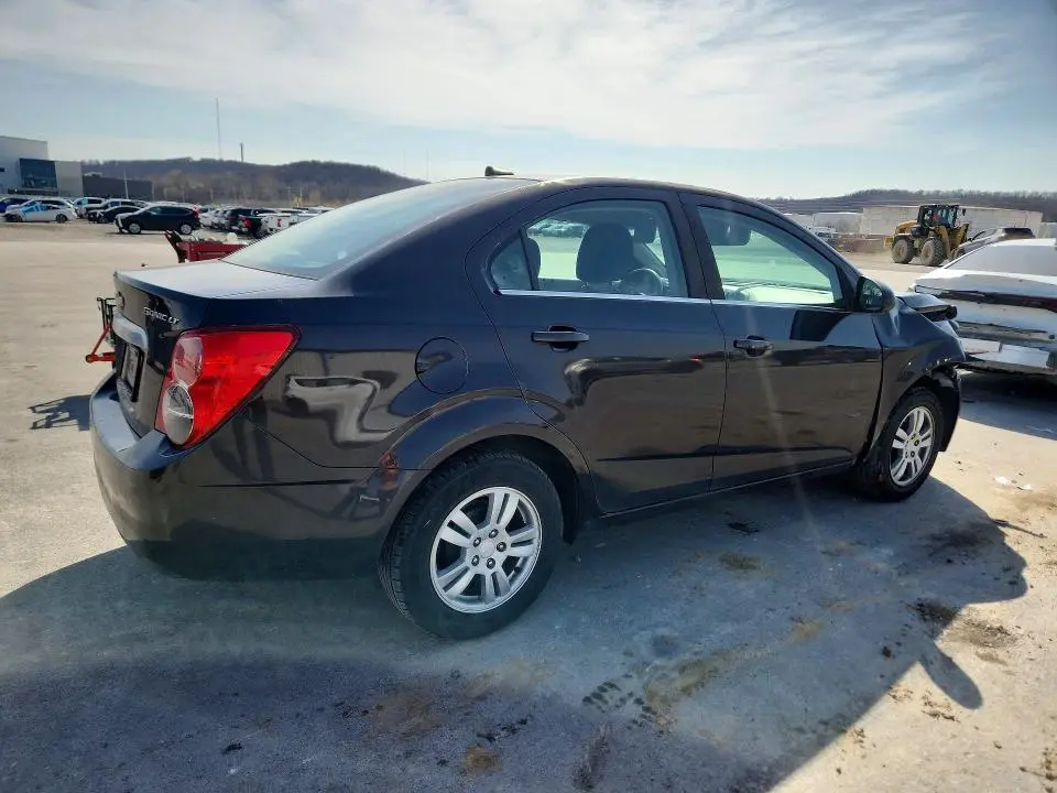 2014 CHEVROLET SONIC LT  