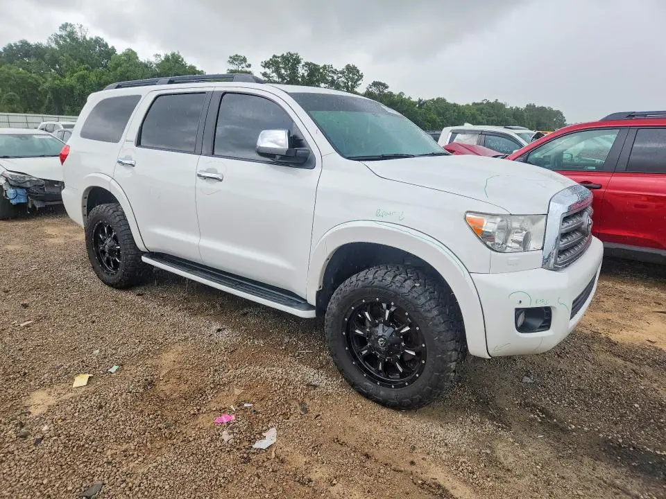 2015 TOYOTA SEQUOIA LIMITED  