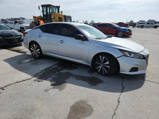 2020 NISSAN ALTIMA SR  