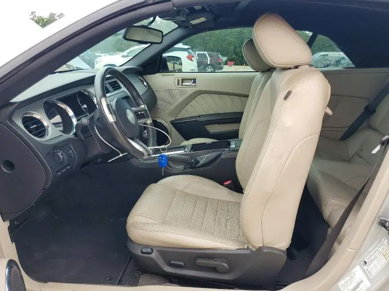 2010 FORD MUSTANG   