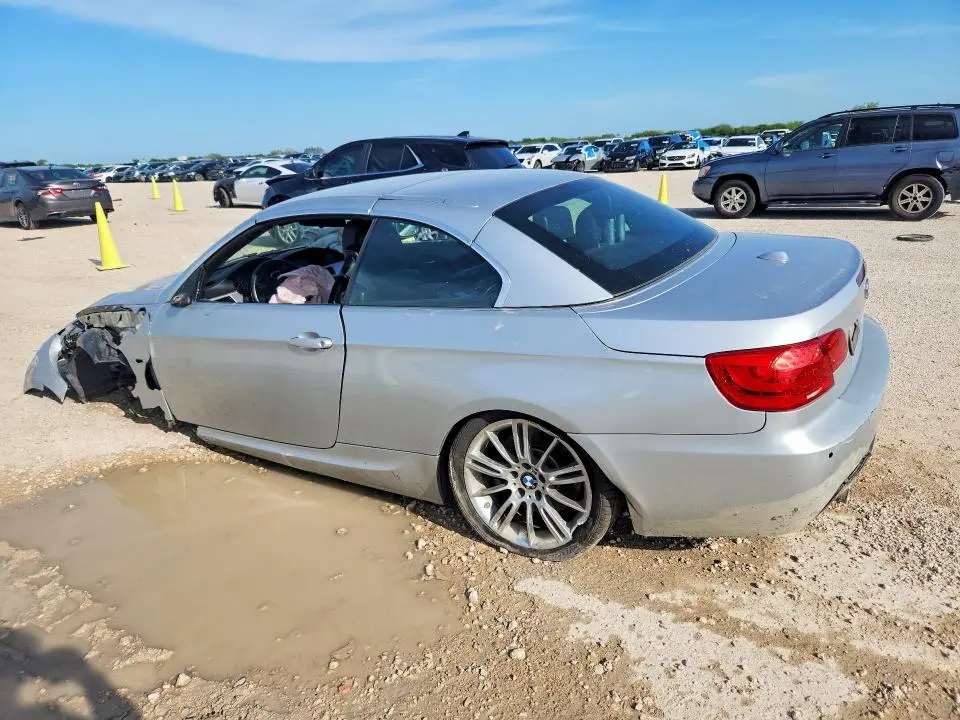 2011 BMW 335 I  