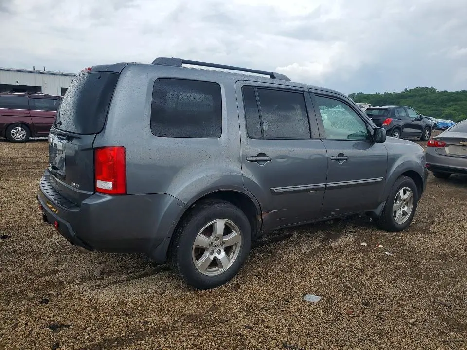 2010 HONDA PILOT EXL  