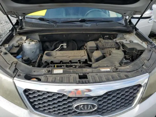 2011 KIA SORENTO BASE  