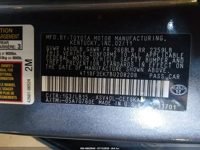 2011 TOYOTA CAMRY SE