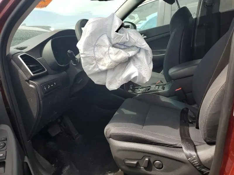 2020 HYUNDAI TUCSON SEL  