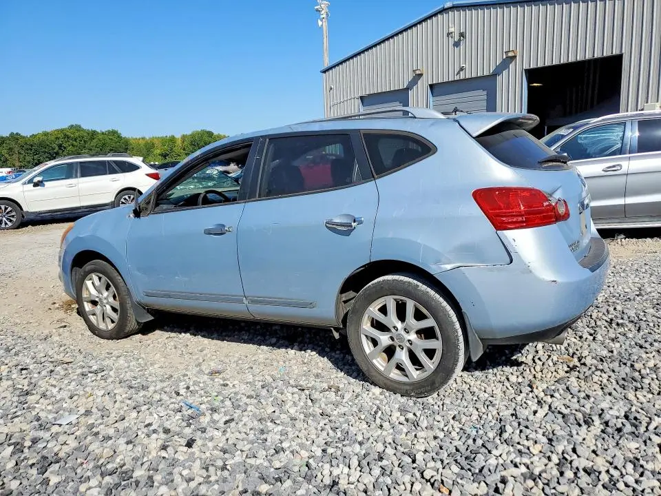 2013 NISSAN ROGUE S  