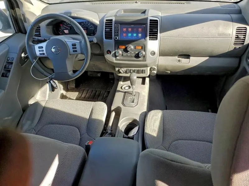 2021 NISSAN FRONTIER S  