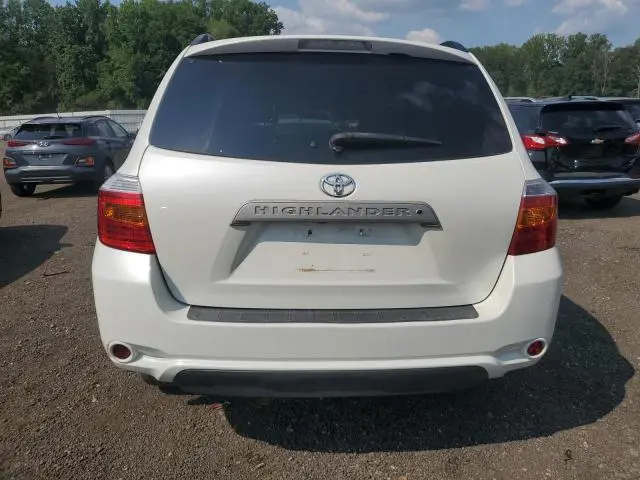 2010 TOYOTA HIGHLANDER SE  
