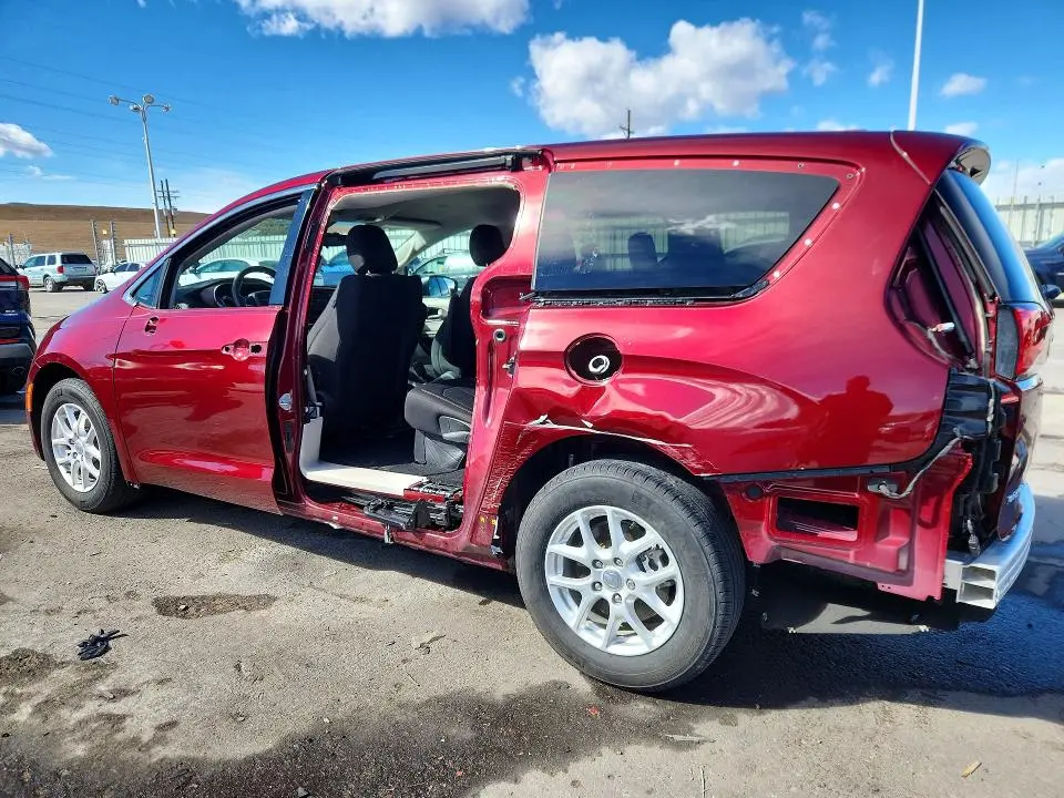 2017 CHRYSLER PACIFICA TOURING  