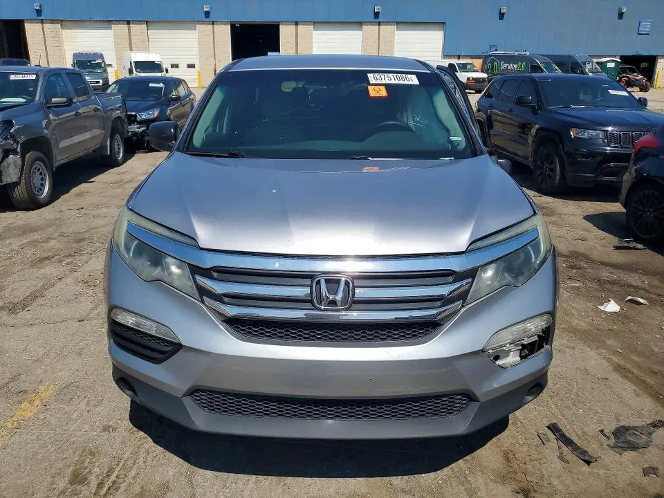 2016 HONDA PILOT LX  