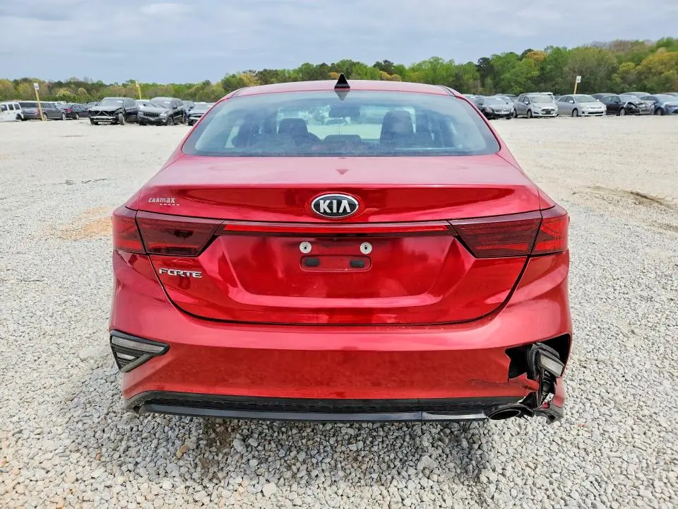 2019 KIA FORTE LXS  