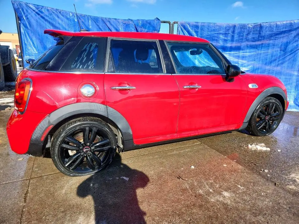 2015 MINI COOPER S  