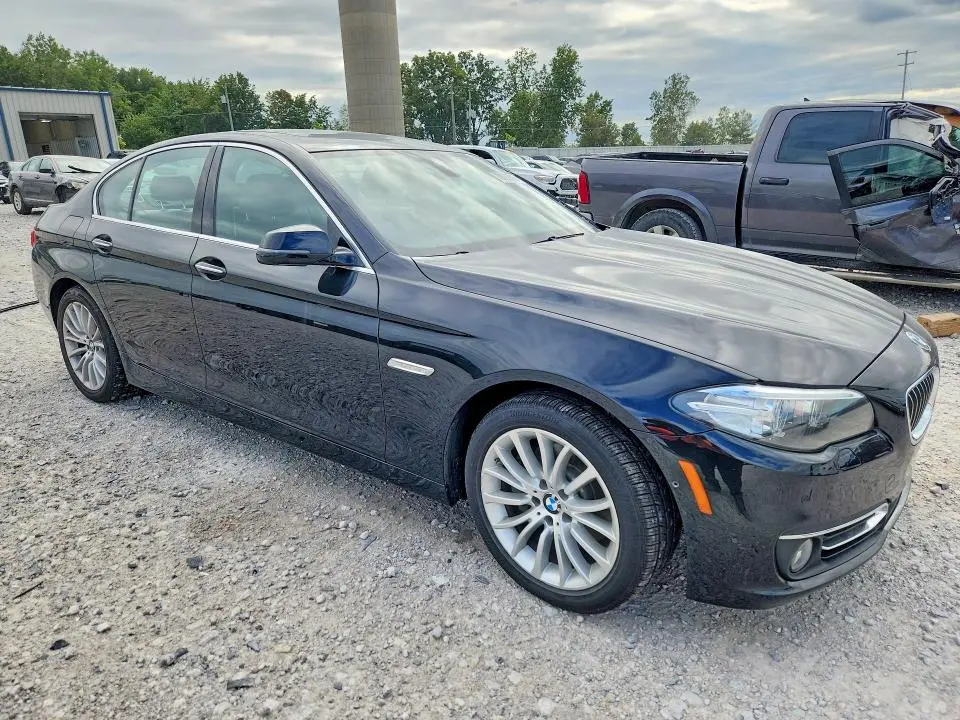 2015 BMW 528 XI  