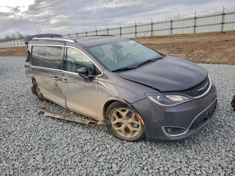 2020 CHRYSLER PACIFICA TOURING L PLUS  