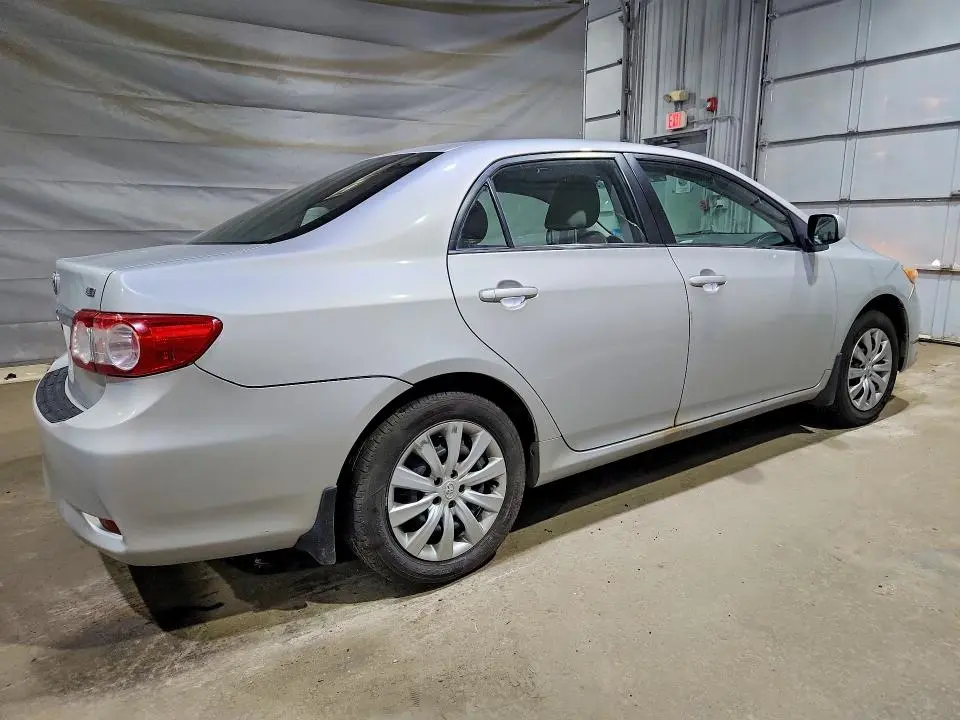 2013 TOYOTA COROLLA LE  