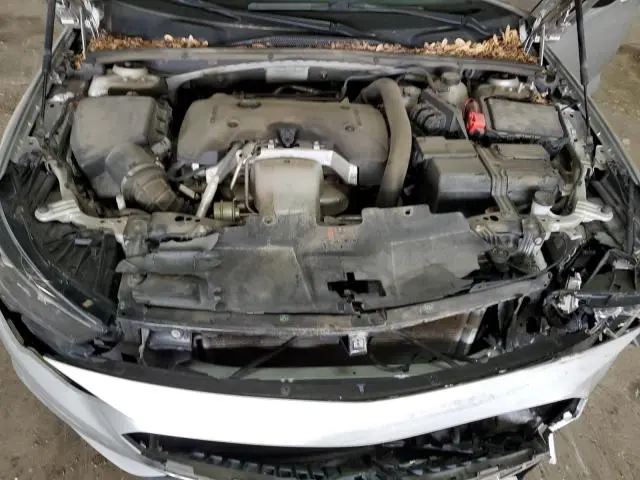 2019 BUICK REGAL ESSENCE  