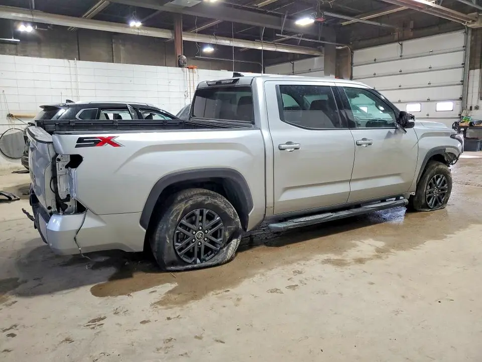 2023 TOYOTA TUNDRA CREWMAX SR  