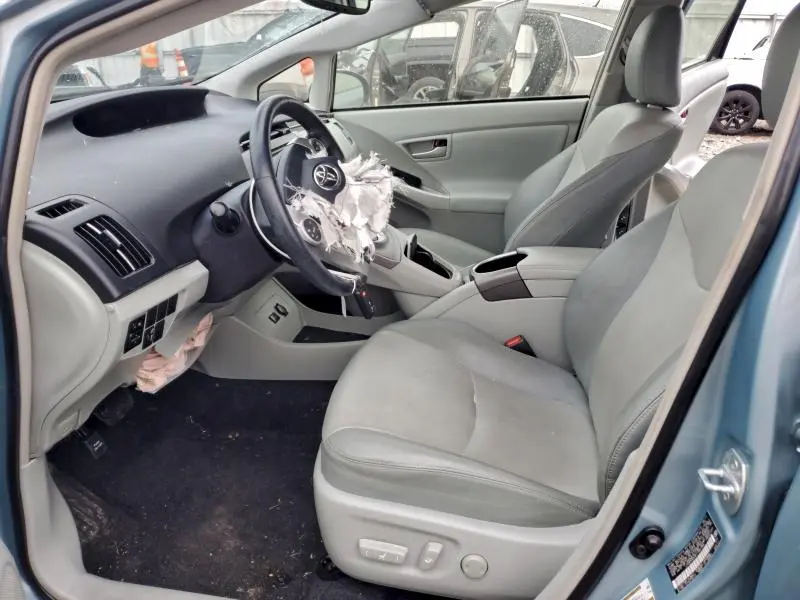 2015 TOYOTA PRIUS FOUR  