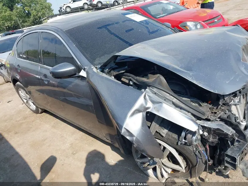 2010 INFINITI G37X  