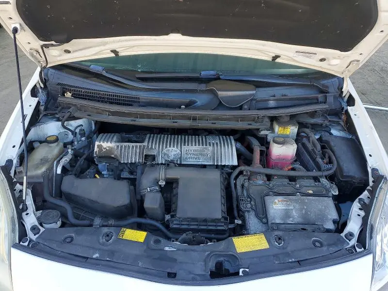 2012 TOYOTA PRIUS THREE  