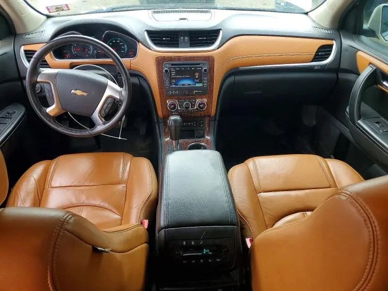 2014 CHEVROLET TRAVERSE LT  