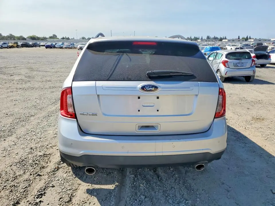2013 FORD EDGE SE  
