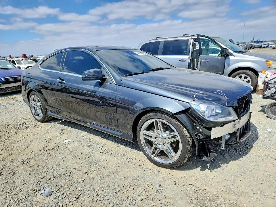 2013 MERCEDES-BENZ C 250  