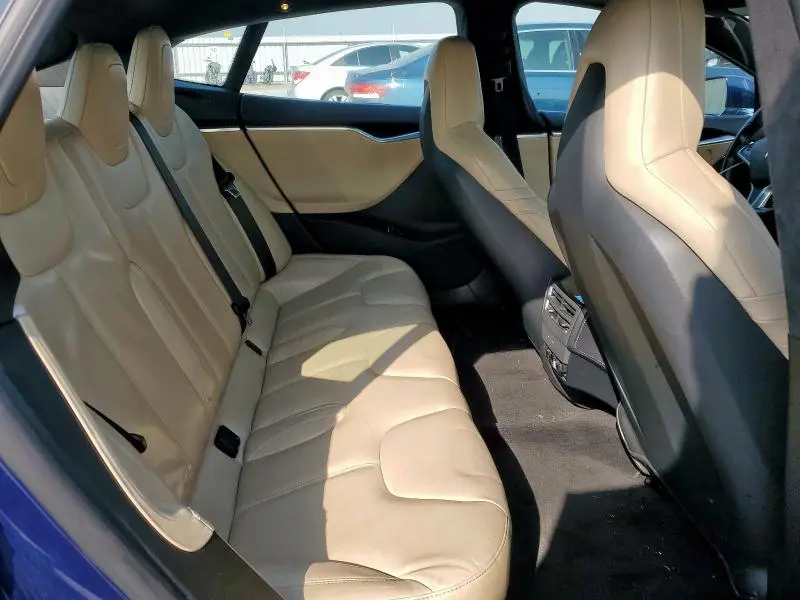 2016 TESLA MODEL S   