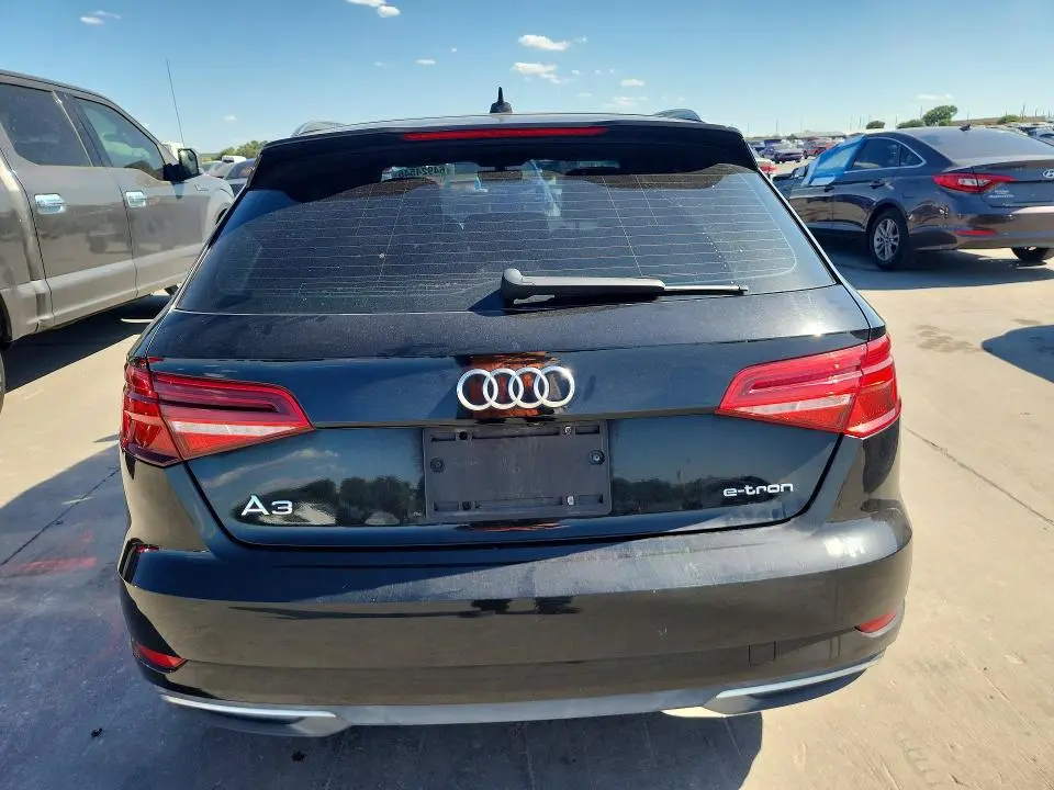 2018 AUDI A3 E-TRON PREMIUM  