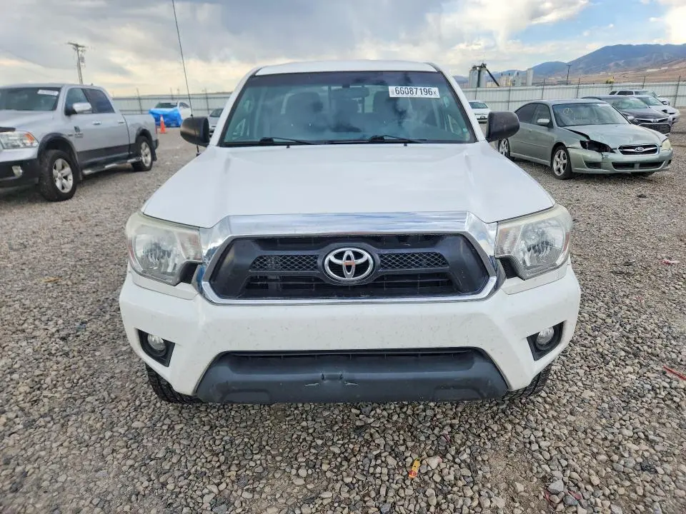 2015 TOYOTA TACOMA V6  